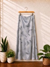 Vintage 90s Casual Corner Silver Satin Fern Print Maxi Skirt Botanical Formal 16