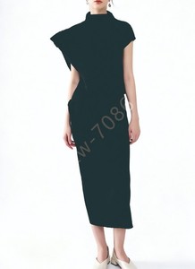 PLEATS PLEASE ISSEY MIYAKE Solid Color Short Sleeved Suit Black