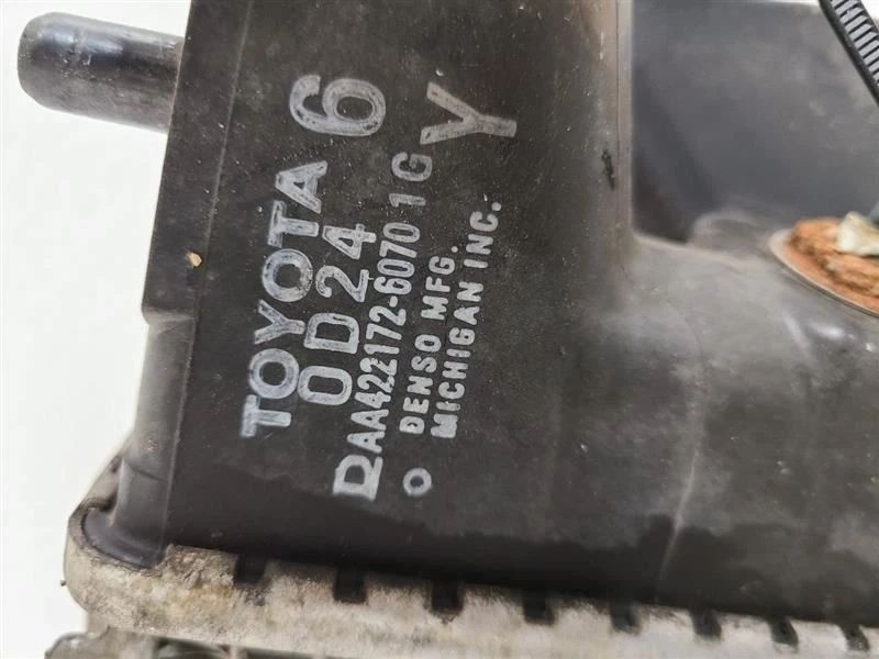 2003-2008 TOYOTA COROLLA 1.8L Radiator 164000D240 03-08 Foto 4 de 4