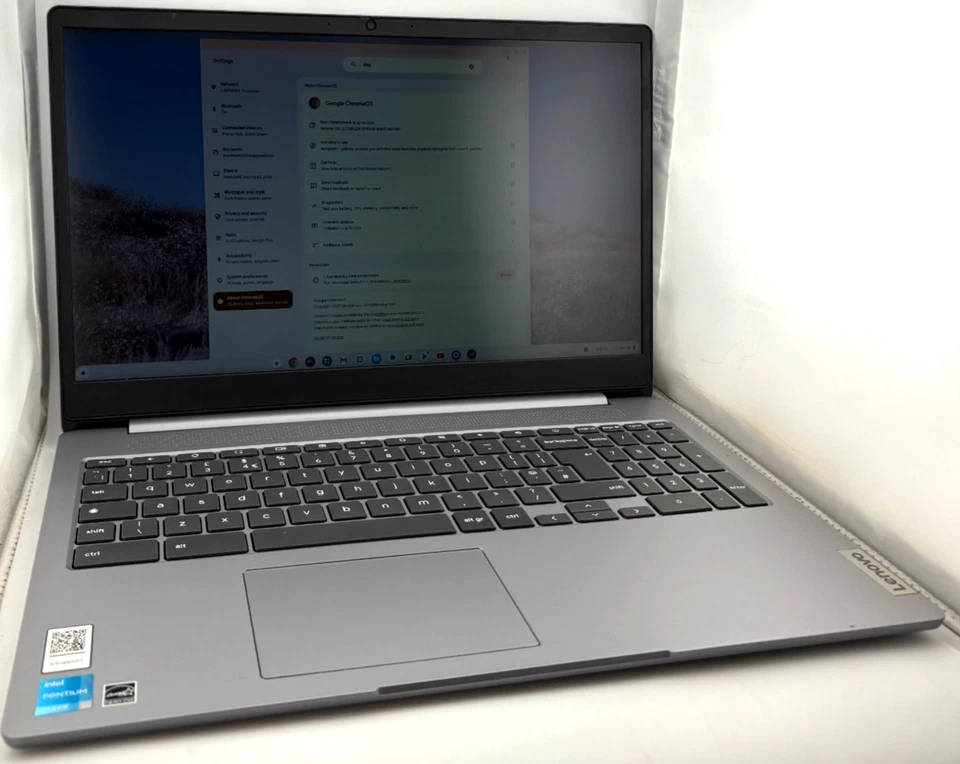 Lenovo IdeaPad 3 Chromebook 15IJL6 Laptop Intel N4500 8GB RAM 128GB eMMC Silver - Image 2 of 4