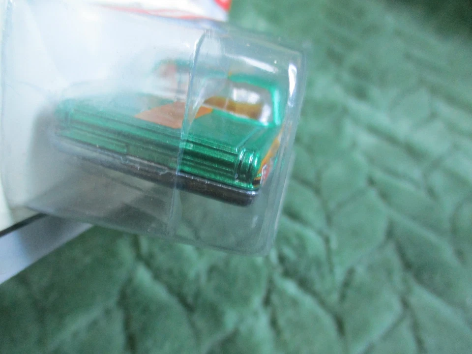 Hot Wheels Drag Strip Demons '65 Dodge Coronet AWB "Stacked Deck" - Image 4 of 4