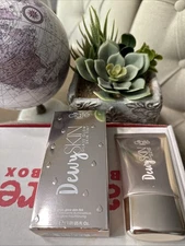 Ciate DewySKIN Glass Glow Skin Tint Shade 040 - 30ml / 1.01 fl oz Radiant NEW