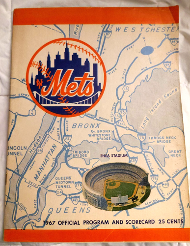 1960's Mets Yearbooks & Programs - LOT of 6 World Series + 1966 Jets Yearbook - Picture 9 of 18