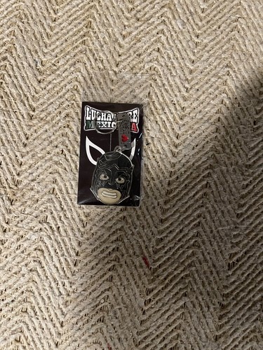 AEW Rey Fenix I Love Lucha Libre Keychain