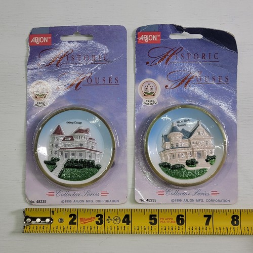 Vintage 2er Set Arjon "Historische Häuser" Mini Sammelteller 3" mit Staffelei selten! - Bild 4 von 5
