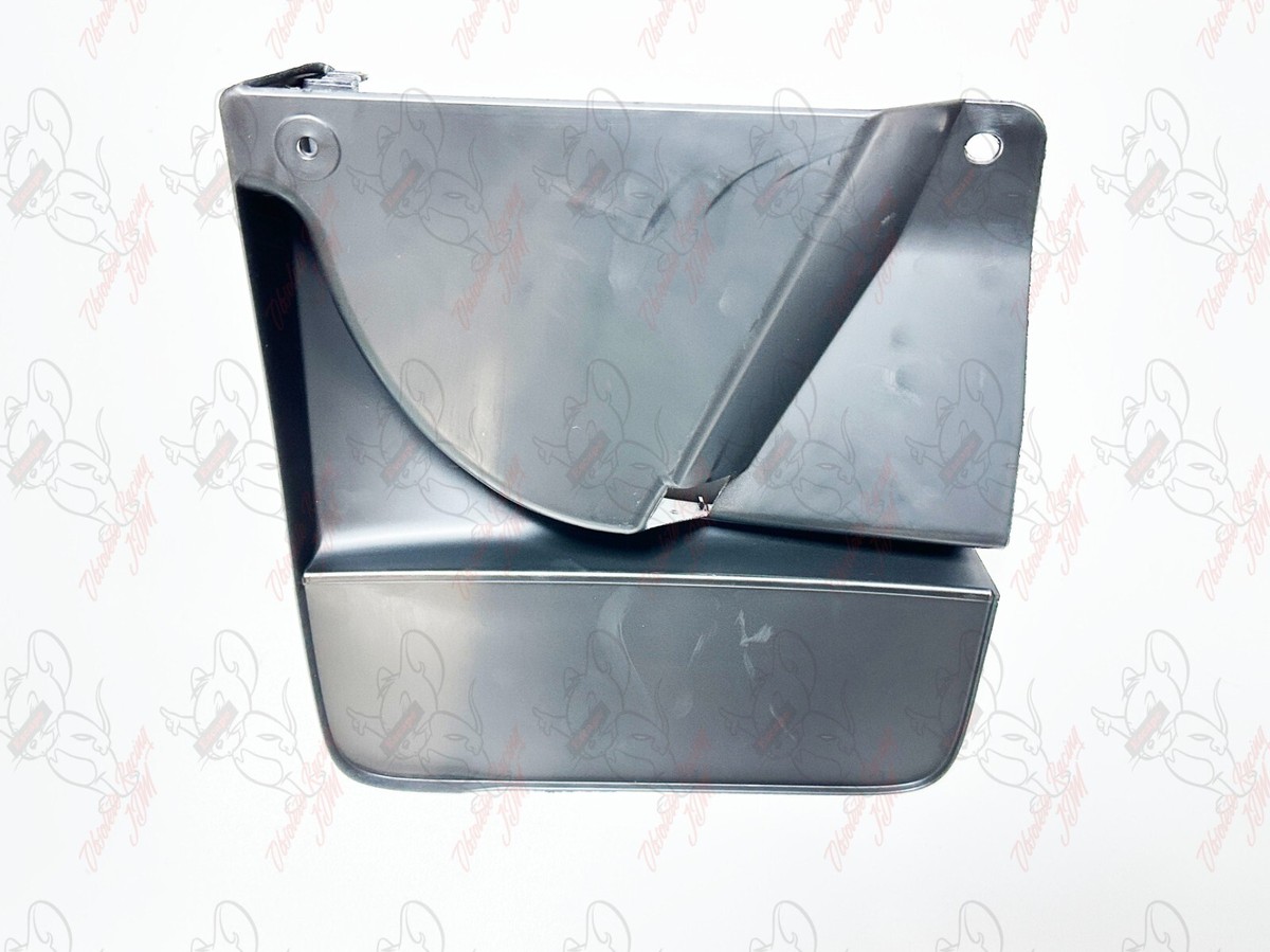 Toyota Genuine LAND CRUISER Mudguard, Quarter Panel, Rear RH
