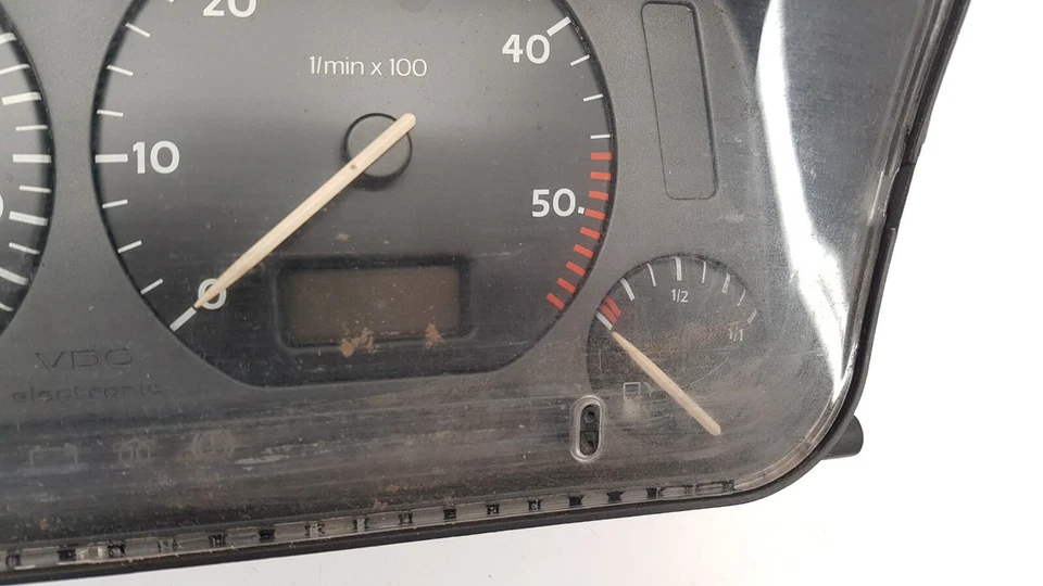 VW GOLF III MK3 LHD SPEEDOMETER INSTRUMENT CLUSTER TACHOMETER 1H5919033M VDO KMH - Image 3 of 4