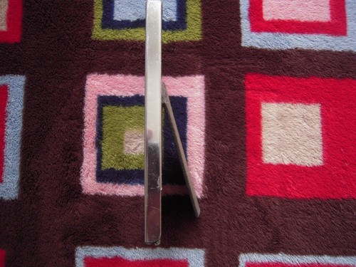 NOS VINTAGE METAL W CHROME FINISH SINGLE PHOTO PICTURE FRAME 3-1/2" L X 5" H - Picture 5 of 8