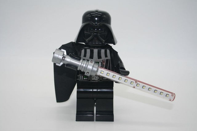 Lego Star Wars Darth Vader Desk 12 Led Lightsaber Lamp Figure Usb