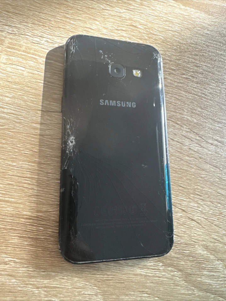 Samsung Galaxy A3 - Noir - SM-A320FL - Vibre Mais Ne S’allume Pas (594) - Photo 2/4