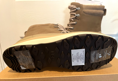 NIB Womens UGG Zaydie Waterproof Insulated Bootie Boots Size 9 - Picture 3 of 6