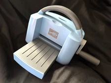 Stampin Up! BOHO BLUE Mini Stampin' Cut & Emboss Machine, NEW IN SEALED BOX