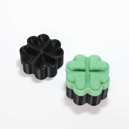 Four Hearts Bath Bomb Mold, DIY original BathBombs Set 3D Printed Kit - Picture 5 of 8