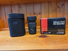 Sigma 105mm f/2.8 EX DG Macro AF-MF Lens  with box and bag for Canon EF fit