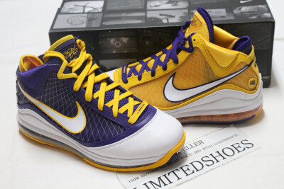 NIKE LEBRON 7 VII QS 