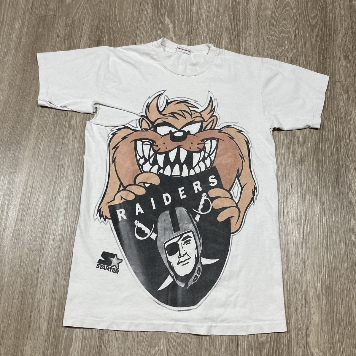 Raiders Shirt M 90s 00s Y2k Distressed Taz Vegas Oakland LA Game