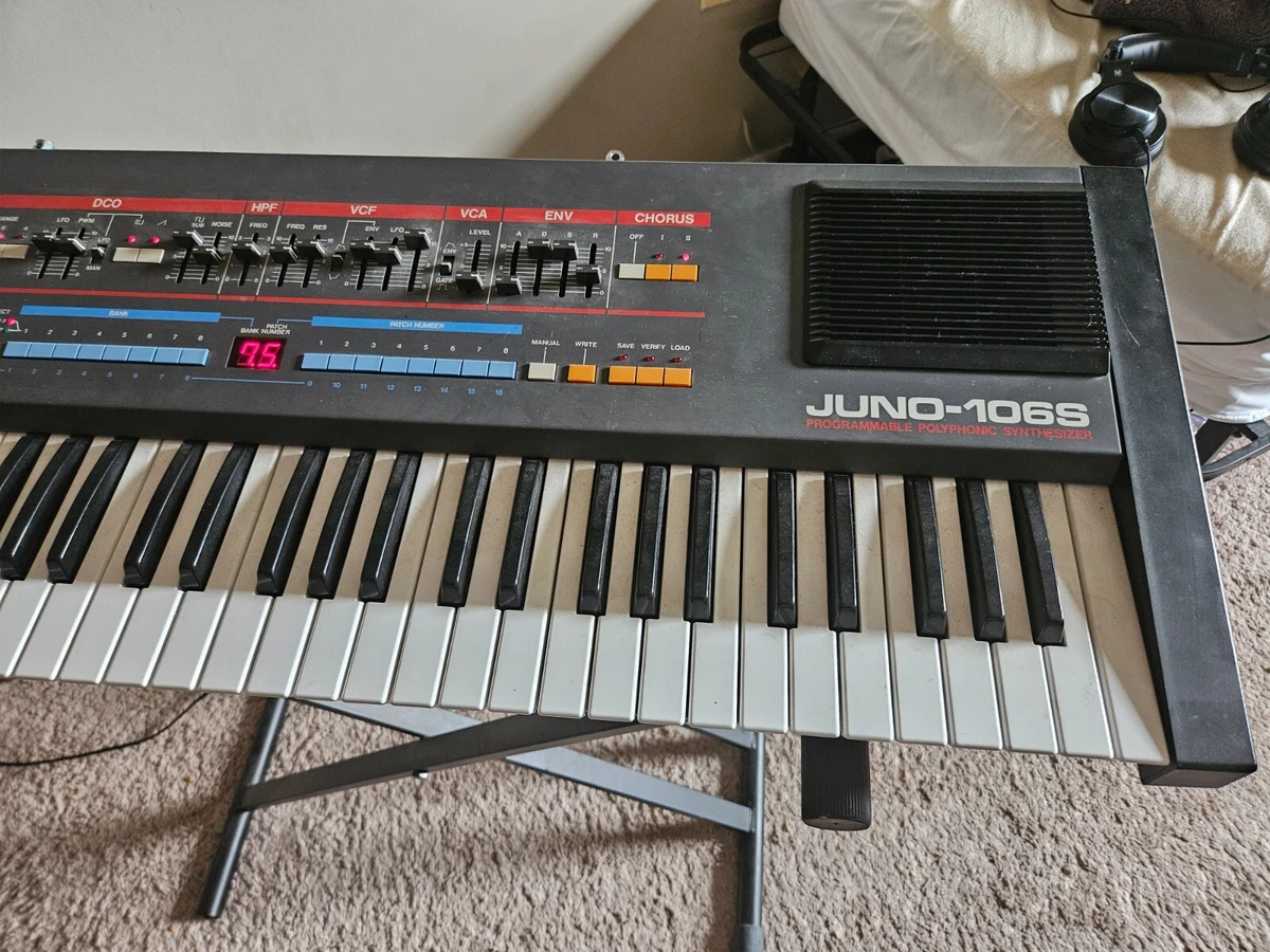 Roland Juno-106S Six-Voice Polyphonic and Programmable Analog Synthesizer
