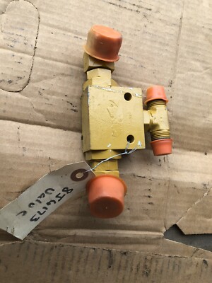 Caterpillar 8J6173 Shuttle Valve See Description For Compatible Models
