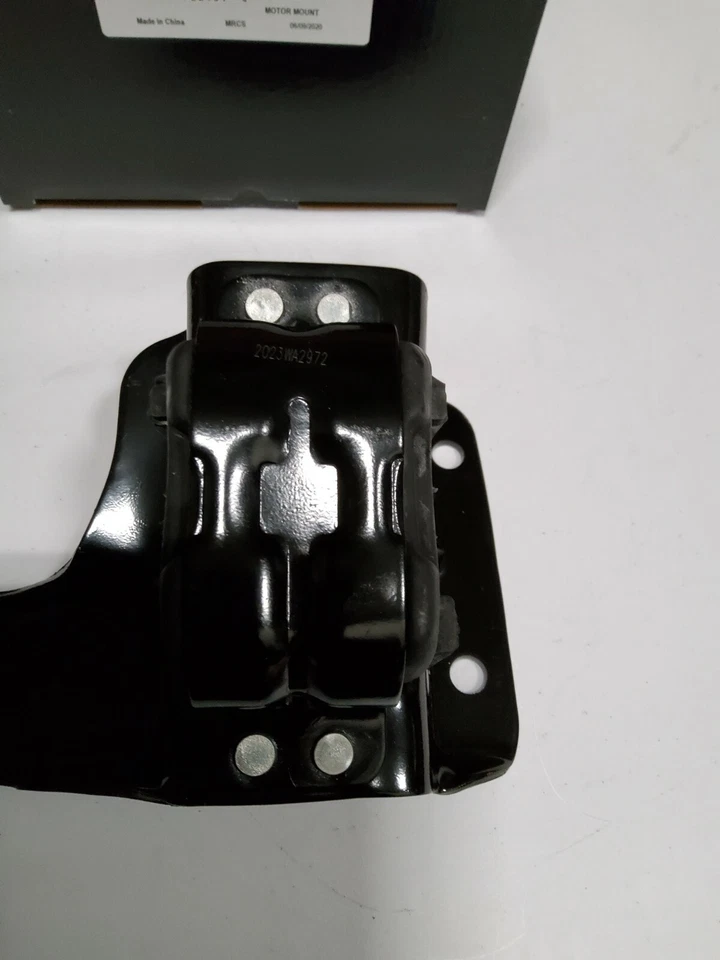  Montaje de motor de par eléctrico B2972 para FORD LINCOLN Foto 3 de 4