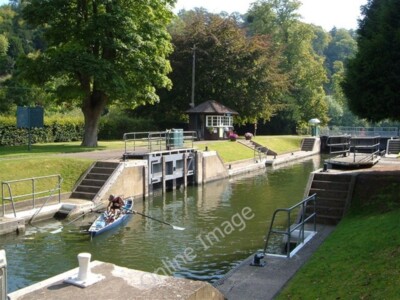 Foto 6x4 Cookham Lock Blick auf das sehr gepflegte Schloss von c2005