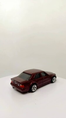 ホットウィール メルセデスベンツ500E Red Edition Target Hot wheels 2025 Target Red Edition Mercedes Benz 500E Unspun