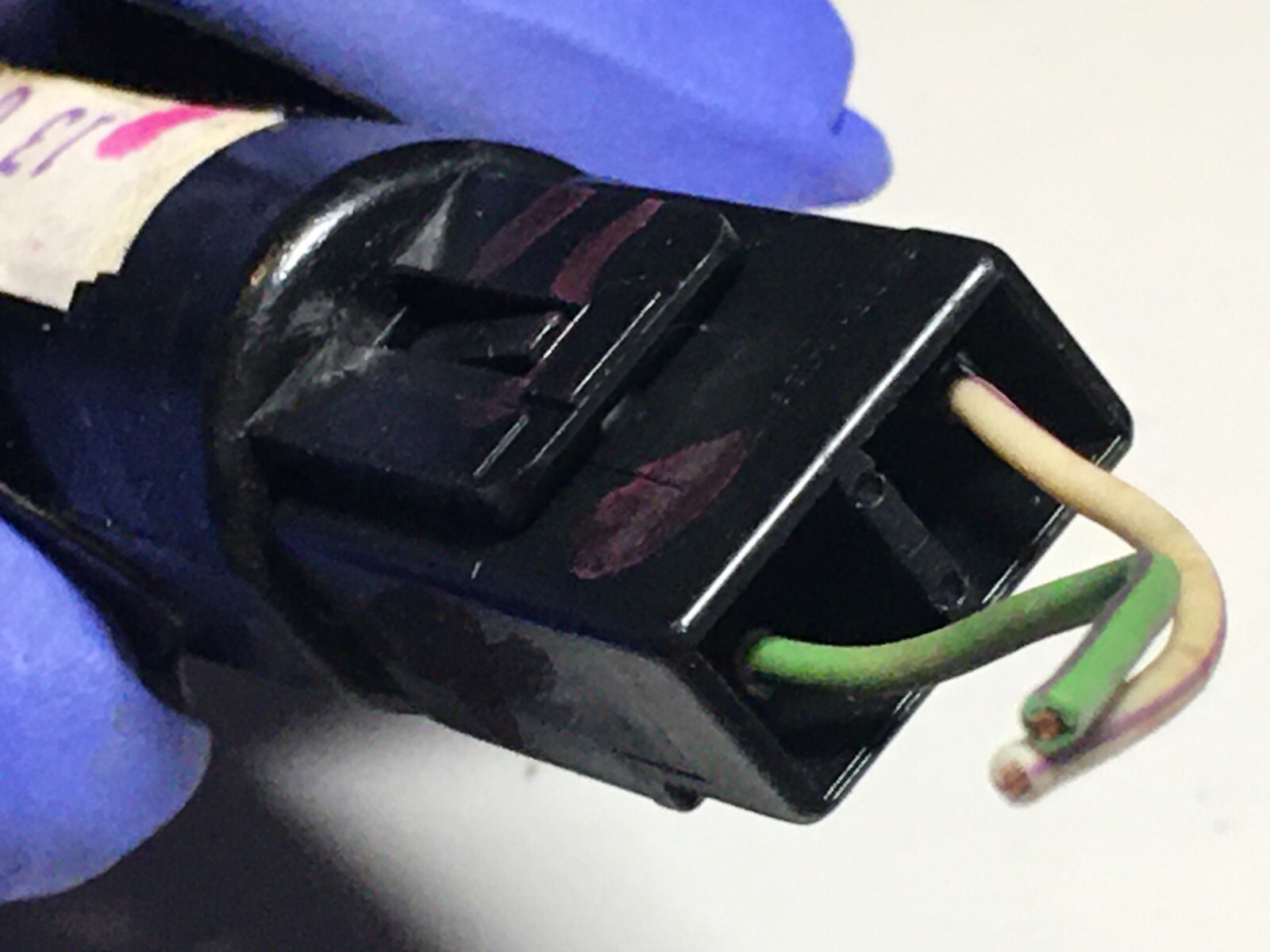 Ford Crown Victoria Trunk Lid Door Release Switch Button With Lock No