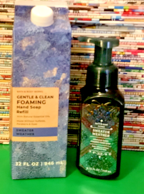 SWEATER WEATHER GENTLE FOAM HAND SOAP & REFILL SET X 2 FALL BATH & BODY WORKS-image