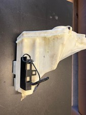 BMW E46 Limo 318 i BJ 2001 Waschwasser Waschbeh�lter 6167 8362 808.9