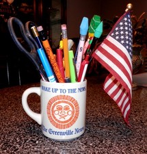 The Greenville News Collector Mug Desk Pen Pencil Holder Scissors USA Flag