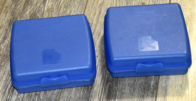 Tupperware 3752 Sandwich Keepers Hinged Container Lot of 2, Blue