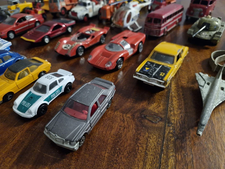 Matchbox Konvolut Majorette Corgi toys usw. Ersatzteile - Bild 3 von 4