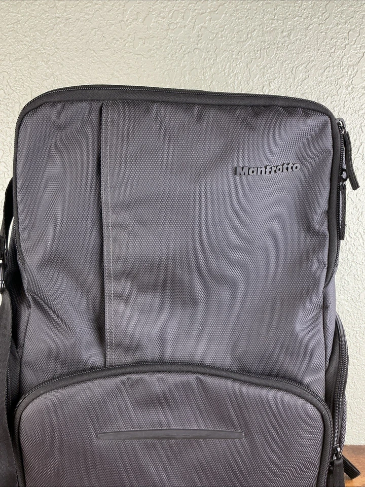 Manfrotto Italian Metropolitan Padded Photography Camera Laptop Travel Backpack - Image 2 of 4