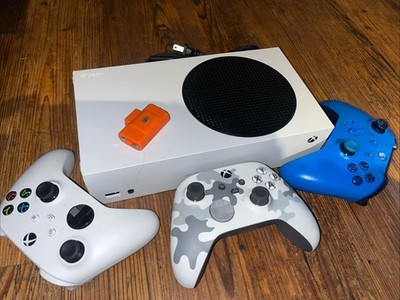 Microsoft Xbox Series S 512GB Digital Console Gaming Bundle Robot White 1883