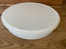 Tupperware 12" Round Pie Cupcake Cookie Carrier 242  Seal 224-18