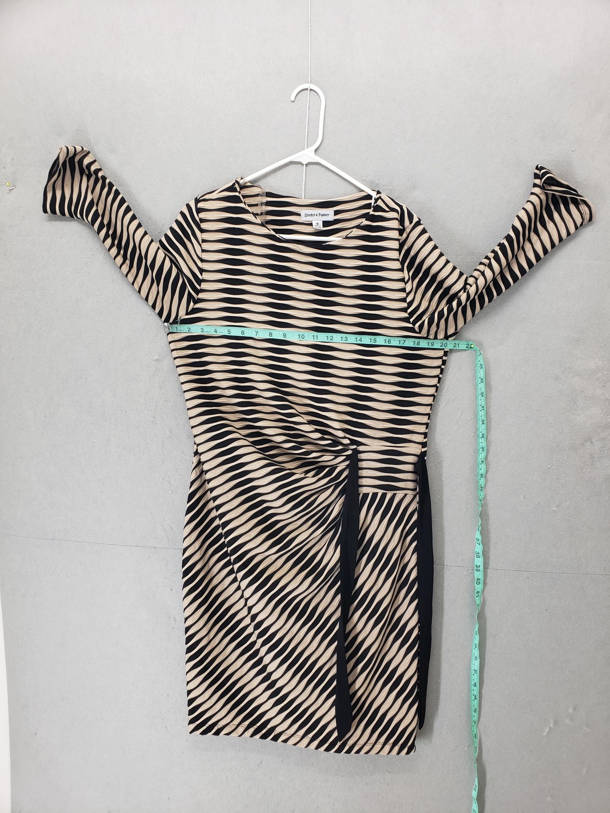 Shelby & Palmer Dress Womens 16 Black Beige Stripe Ruched Knee Length 3/4 Sleeve