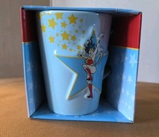 Wonder Woman "Strength  Beauty" 14 Oz. Sculpted Mug