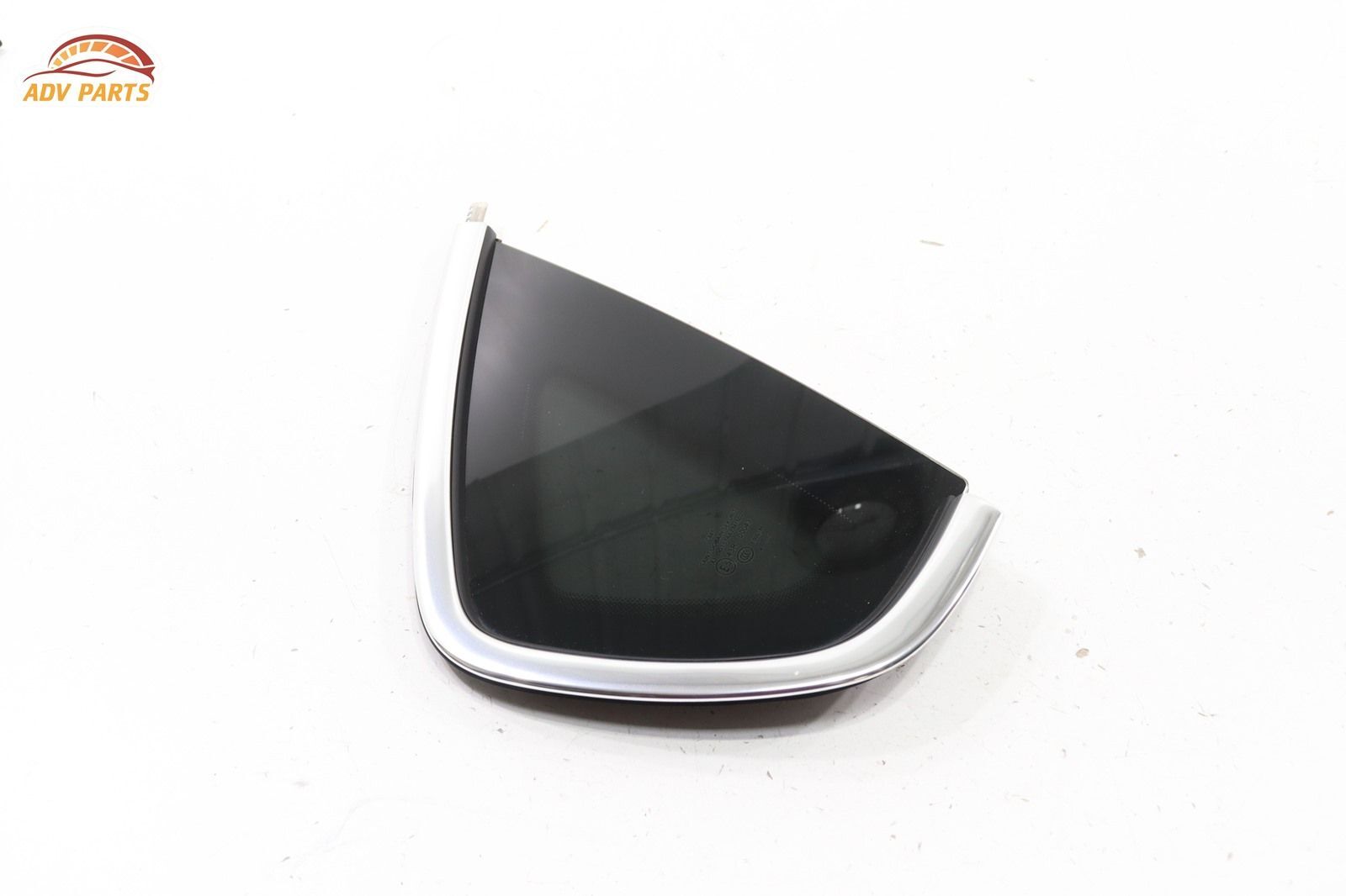2014 - 2021 MASERATI QUATTROPORTE REAR RIGHT SIDE QUARTER WINDOW GLASS OEM