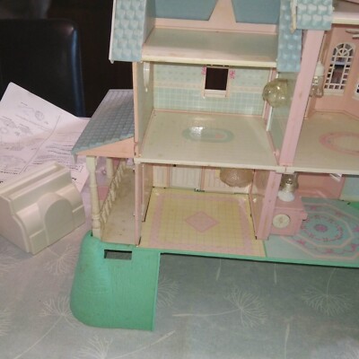 Fisher Price Precious Places Baby's Nursery Cottage 1988 Vintage As