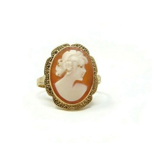 Estate-18K-Yellow-Gold-Shell-Cameo-Ring-Size-9-75-Milor-Italy