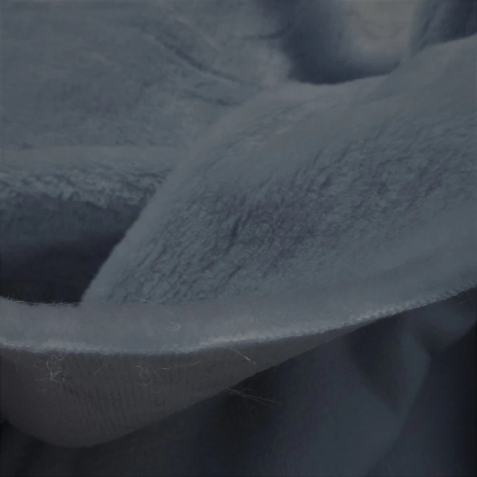 Webpelz , weicher, dichter Flor, Br. 148cm. Flor 5+ mm, 5 lfm, m € 8,00 - Bild 2 von 2