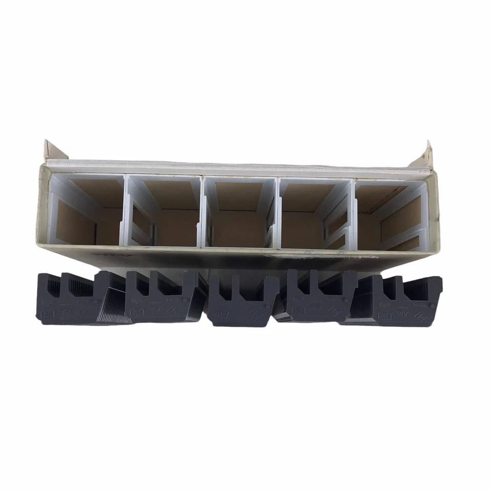 Vintage Ernst Leitz Wetzlar Plastic 35mm Slide Storage Boxes 5 x 30 Slide Trays - Image 4 of 4