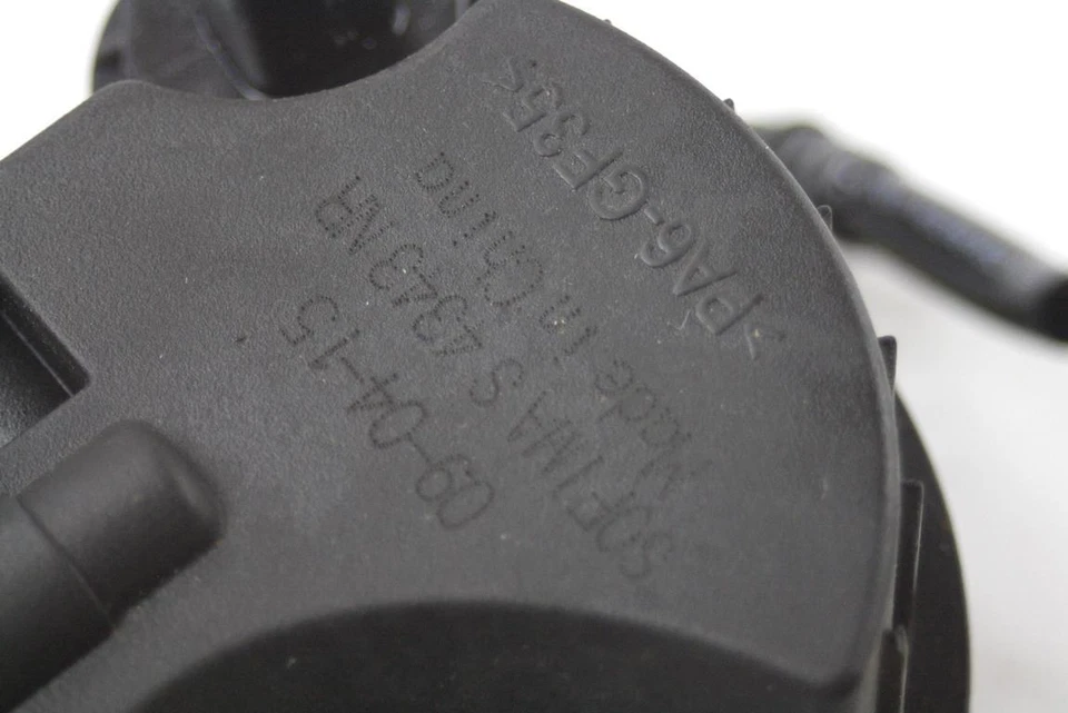 1383736 FUEL FILTER FORD FIESTA 1.4 D 50KW 5M 5P (2009) SPARE USED - Image 4 of 4