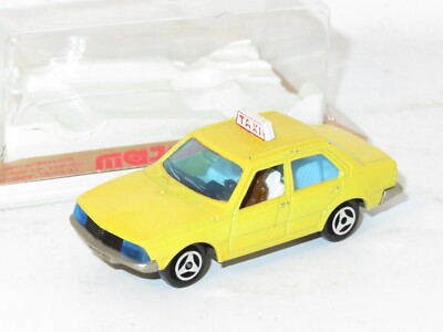 Miniature Majorette 266 F – Renault R18 Jaune Taxi – Échelle 1/63 – Occasion – ZAMAC