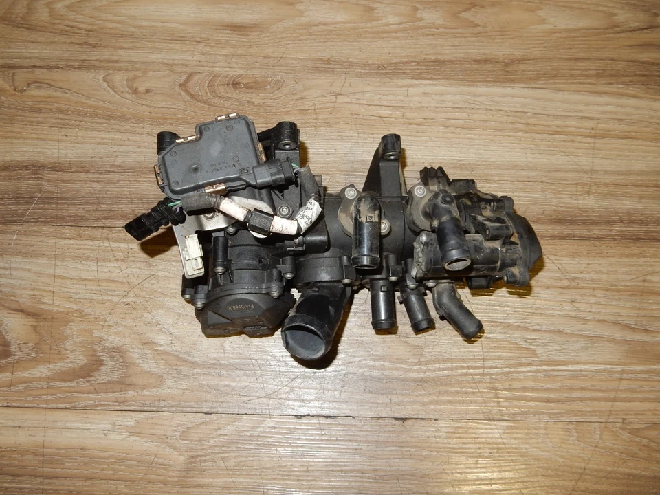 GMC Chevy Cadillac Engine Coolant Flow Control Valve 55511174 OEM - Image 2 of 4