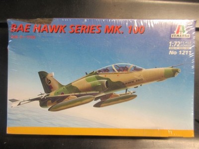 ITALERI 1/72 BAe HAWK SERIES Mk.100  #1211  db