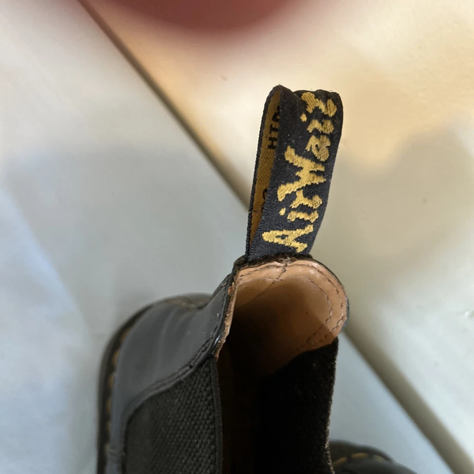 dr martin boots men Black Leather Pull Up Boots - Image 3 of 4