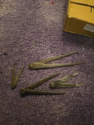 4er Set antike Messschieber - 3 mit Herstellerspuren