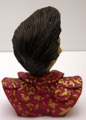 Elvis様 リクエスト 4点 まとめ商品 Elvis Presley 1008469 – Lladro Figurine – Seaway China Co.