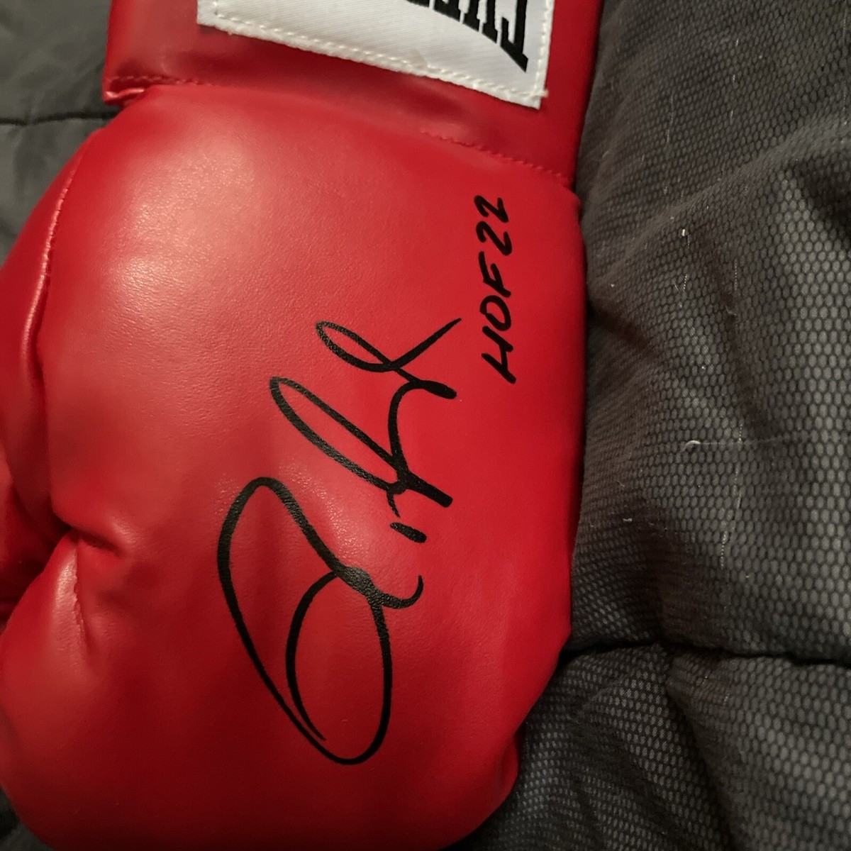 ROY JONES JR Signed Everlast Red Boxing Glove w/'HOF 22 - JSA