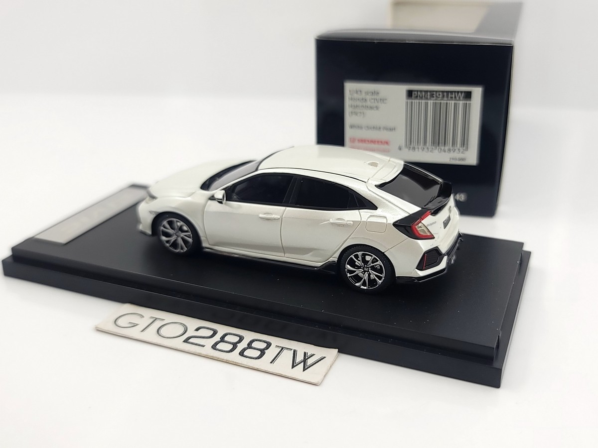 Mark43 1:43 scale Honda Civic Hatchback (FK7) White Pearl